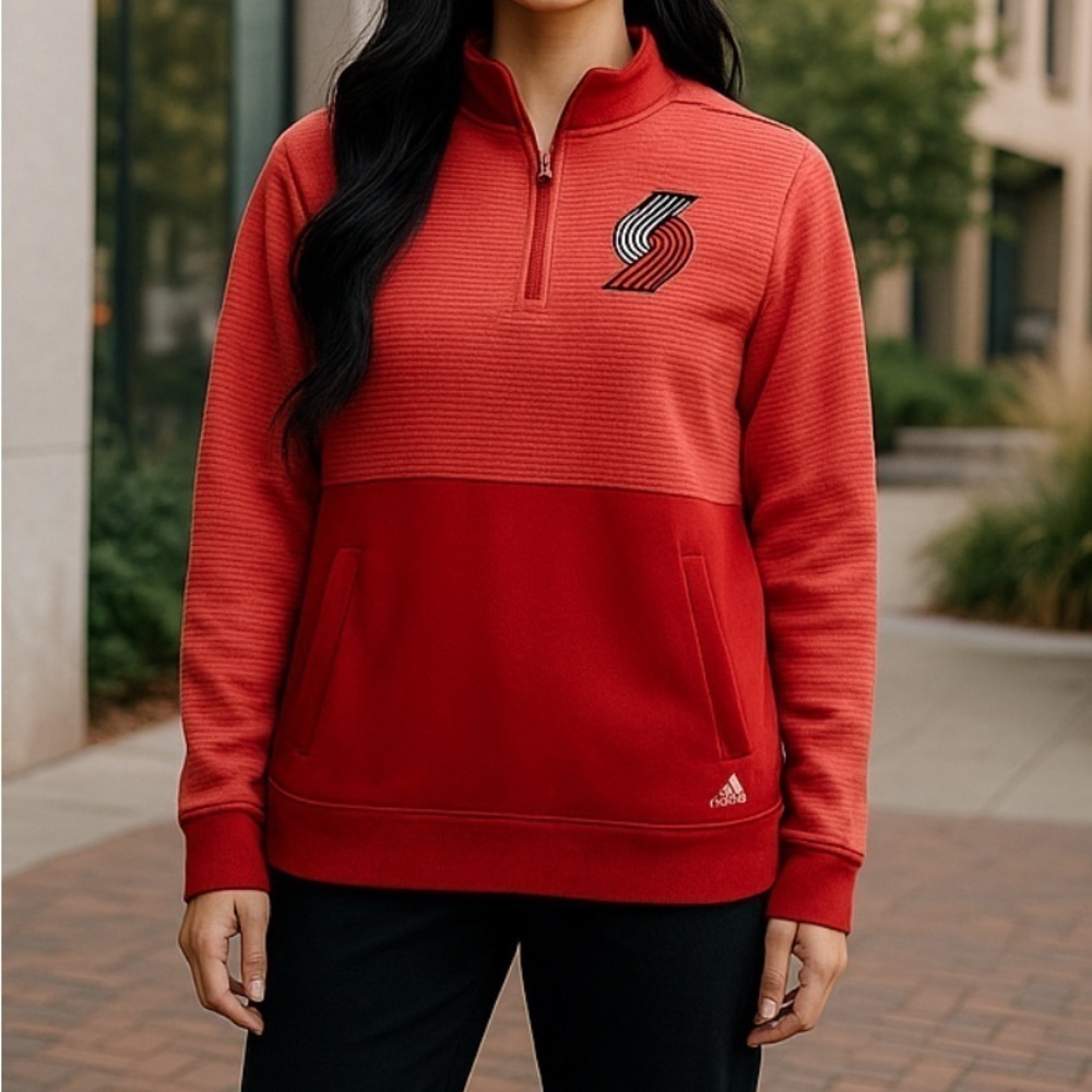 Adidas Portland Trailblazer women’s 1/4zip pullover, Size Medium